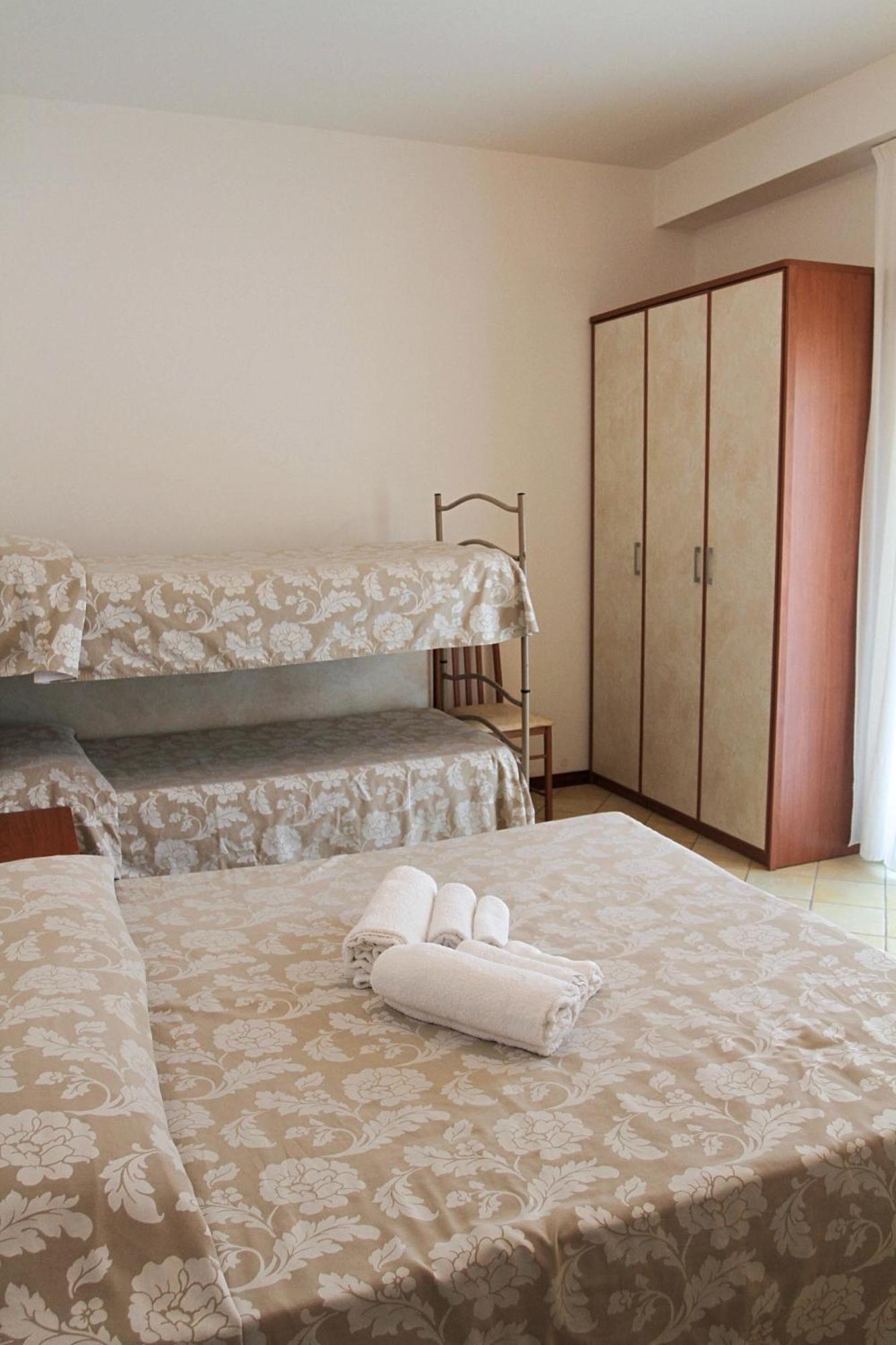 Hotel Ariston Misano Adriatico Dış mekan fotoğraf